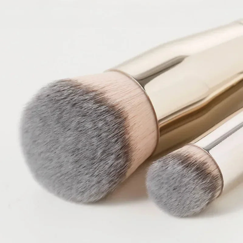 Foundation & Concealer Brush — Dense Contour Blending Brush