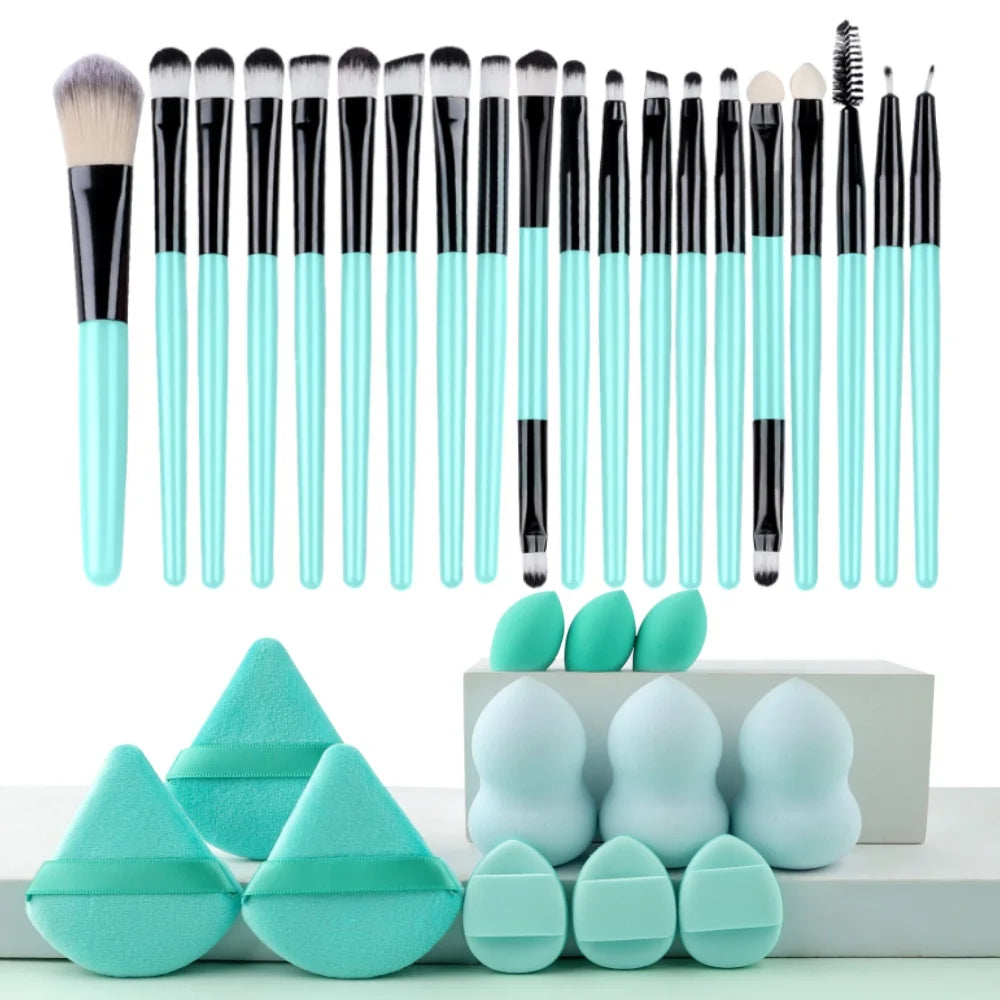 20-Piece Makeup Brush Set — Face, Eye & Blending Brushes