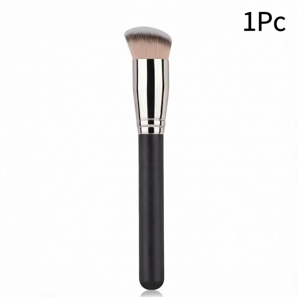 Foundation & Concealer Brush — Dense Contour Blending Brush